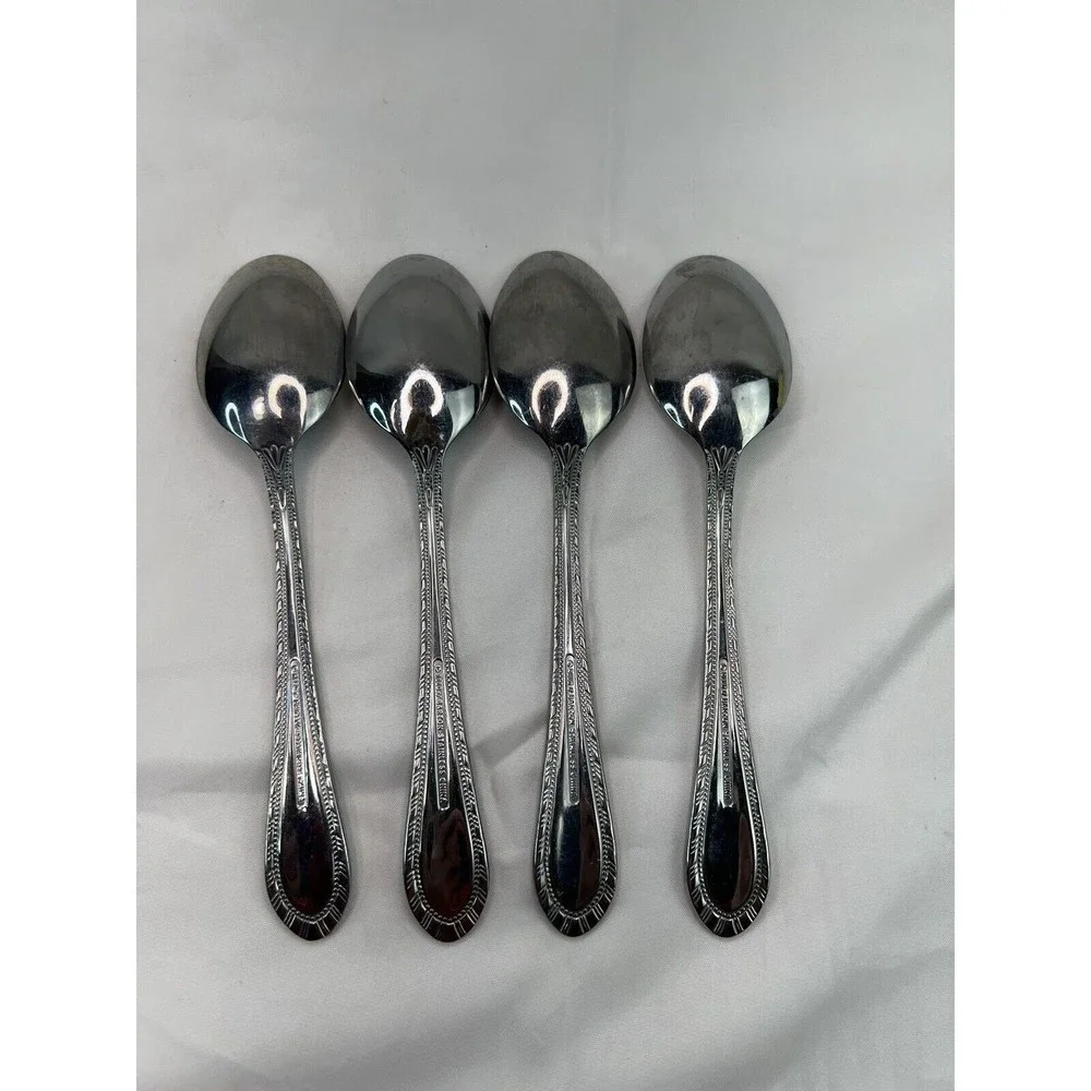 4 Reed & Barton ROYAL BRITANNIA Stainless Glossy Soup Spoon Vintage Flatware‎